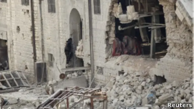 В Дамаске продолжаются ожесточенные бои между повстанцами и правительственными войсками