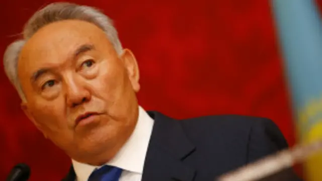 قزاقستان کے صدر نورسلطان نظربایف اپنے ملک کا بطور امن کار تاثر بنانے میں کوشاں ہیں