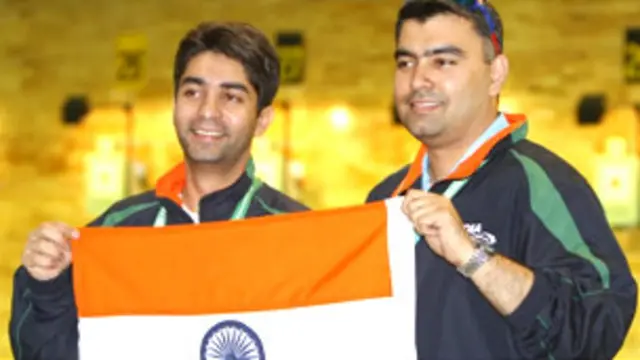 ओलिंपिक में गोल्ड मेडल जीत चुके अभिनव बिंद्रा दागी अधिकारियों की वापसी से नाराज हैं.