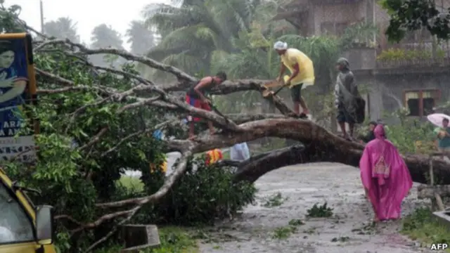 Topan Bopha di FIlipina