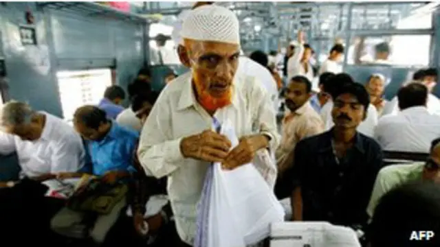 بھارت میں مذہبی، نسلی اور ذات پات پر مبنی تفریق معاشرے میں ایک عرصے سے موجود رہی ہے