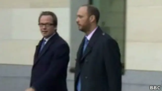 Максим Бакиев выходит из суда