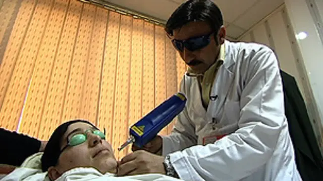 Cirugías plásticas en Afganistán