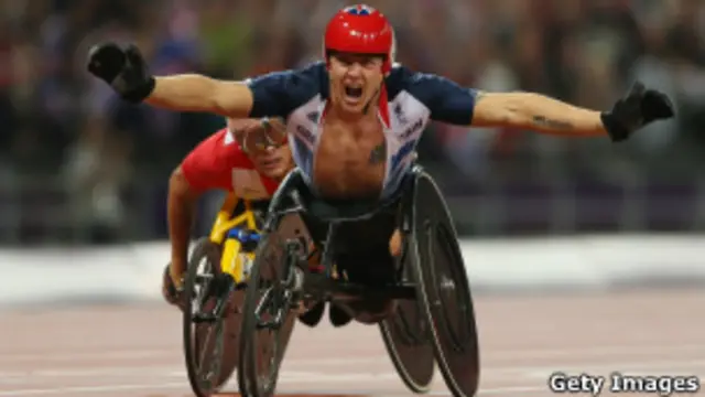 Британский чемпион Дэвид Вейр