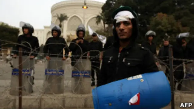 Участник выступлений противников конституции