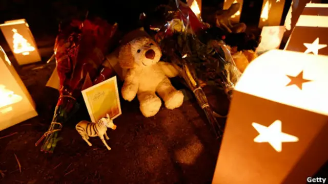 Homenaje a las víctimas