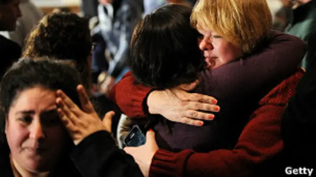 Familiares de víctimas