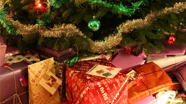 眾多研究心理、社會、人類、消費、行為等等的專家學者們絞盡腦汁推敲「完美聖誕禮物」的選擇,把送禮與收禮之間的互動關係當一門學問來研究。