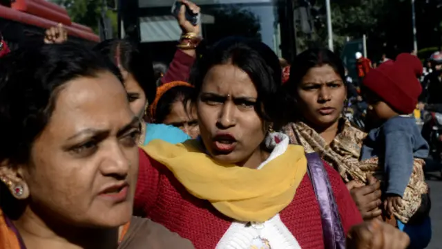 Protes menentang pemerkosaan di India 