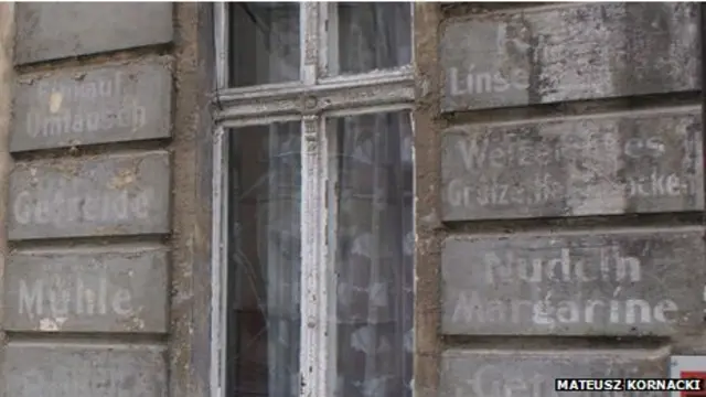 Fachada de una vivienda en Wroclaw