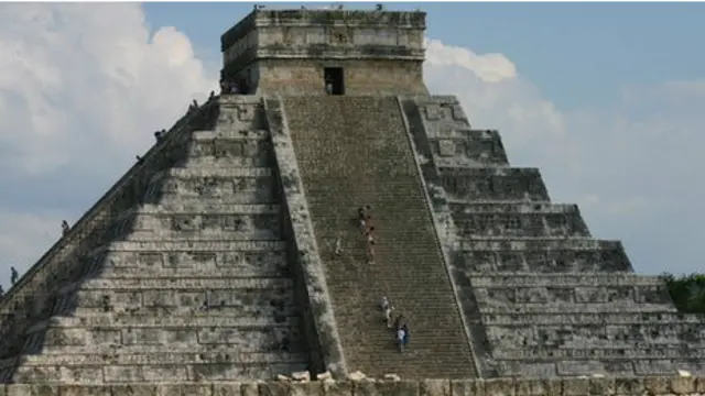 maya piramide