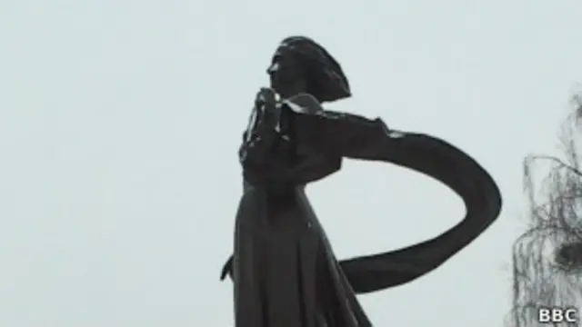 Памятник "Мать-Россия" в Калининграде