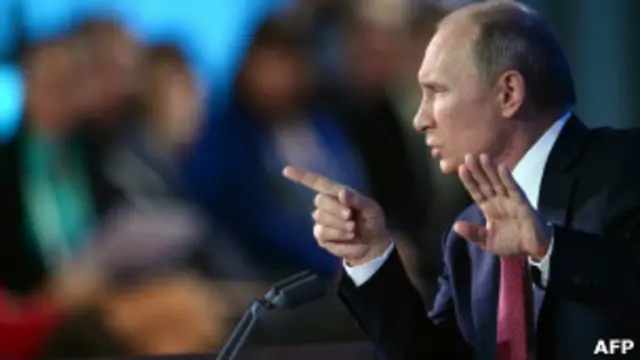 Владимир Путин во время большой пресс-конференции