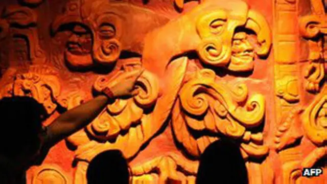 Монумент майя