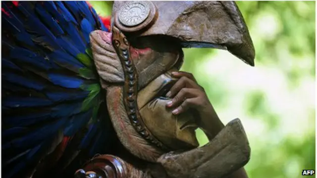 Suku Maya akan menggelar upacara adat untuk merayakan akhir kalender. 