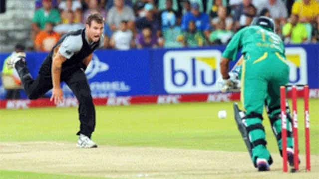 نیوزی لینڈ اور جنوبی افریقہ کے درمیان گذشتہ برسوں کل 17 مقابلے ہوئے ہیں جن میں جنوبی افریقہ نے 13 میں جیت حاصل کی ہے