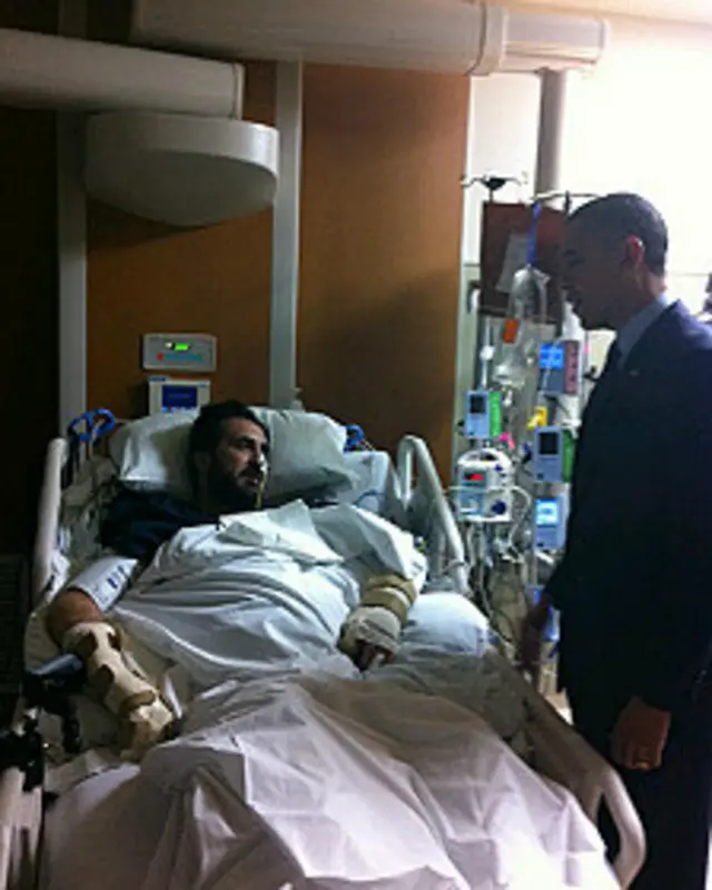 اسد الله خالد در دسامبر سال گذشته میلادی هدف حمله انتحاری قرار گرفت و برای چهار ماه در آمریکا تحت مداوا بود