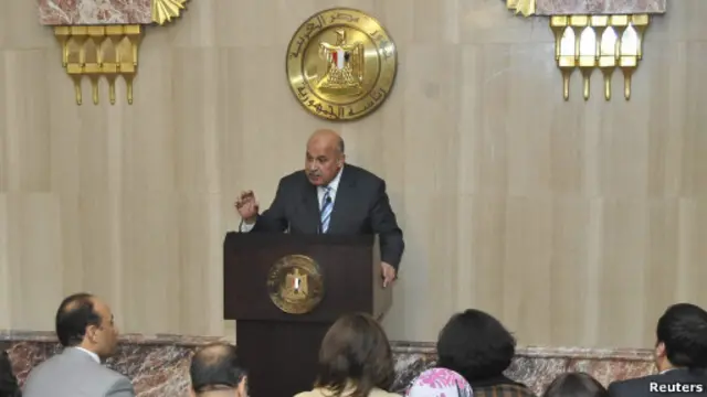 Wakil Presiden Mesir, Mahmoud Mekki. 