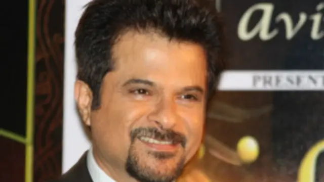 د هندوستان وتلي فلمي ستوری انیل کپور خپل فلم 'نایک' کې رول لوبولی، چې د یوې ورځې لپاره ایالتي مشر وزیر شي. 