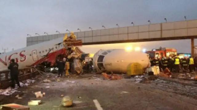 Обломки Ту-204