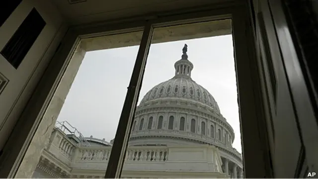 Vista del domo del capitolio de Washington, EEUU