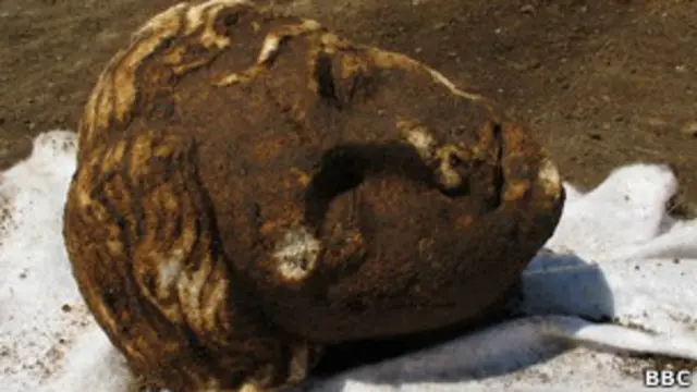 Голова статуи Ниобы