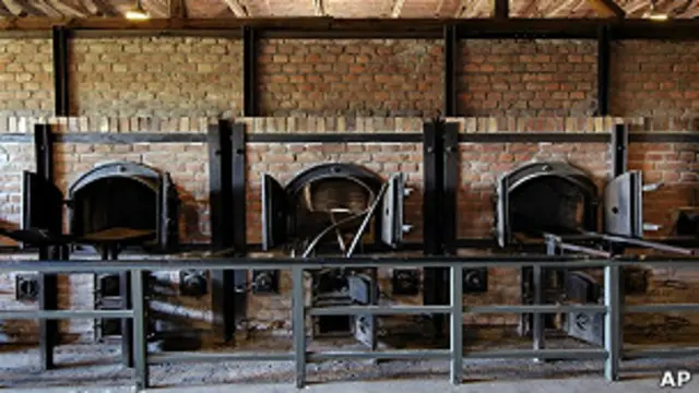 Печи крематория в Майданеке