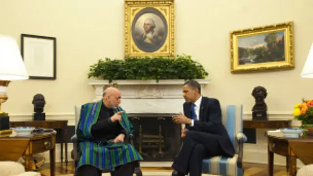 Presiden Barack Obama dan Presiden Hamid Karzai