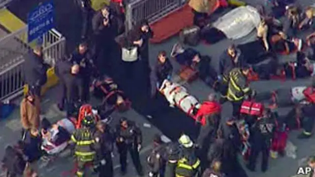 Авария парома "Систрик Уолл-стрит"