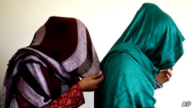 پوليسو اوس خپلې پلټنې بشپړې کړي او دوسيه يې څارنوالۍ ته سپارلى ده.