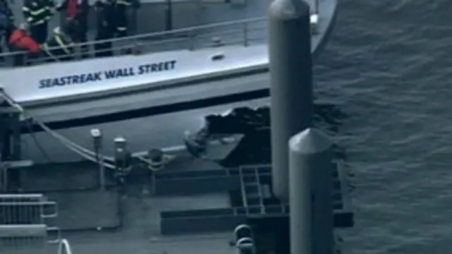 Паром "Систрик Уолл-стрит"