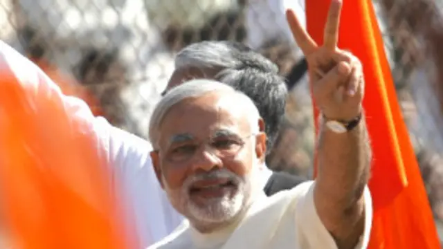 नरेंद्र मोदी ने कांग्रेस पर साधा निशाना