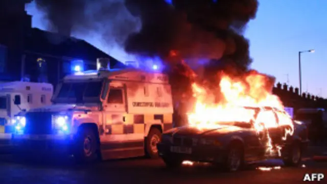 В ходе беспорядков в Белфасте