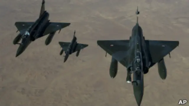 Французские самолеты Мираж