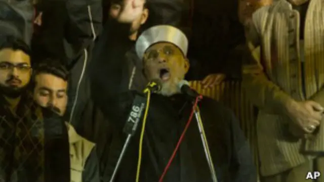 عوامی تحریک کے سربراہ علامہ طاہر القادری نے بھی اپنے سیاسی سفر کا آغاز لاہور سے ہی کیا تھا