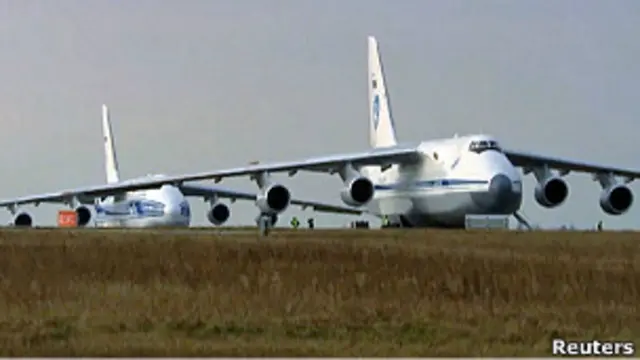 Ан-124 компаний "224 летный отряд" и "Волга-Днепр"