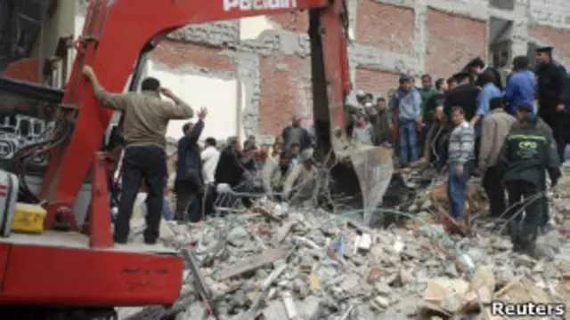 Обрушение здания в Египте