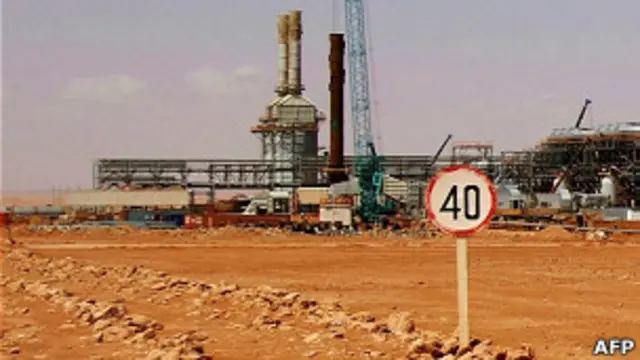 Захваченный боевиками газоперерабатывающий завод