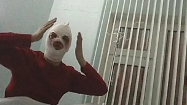 Вскоре после первой операции на глаза Сергей Филин был переведен из реанимации в обычную палату