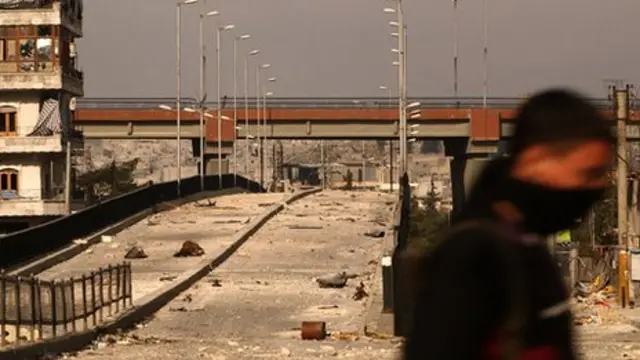 در حلب بسیاری حامی ارتش آزاد سوریه هستند، اما برخی دیگر هم به گروه‌های تندرو روی آورده اند