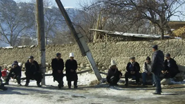 Жанубий Қирғизистон қишлоқларида илгари ҳам ёшларни Сурия жиҳодига ёллаш ҳоллари бўлгани айтилади