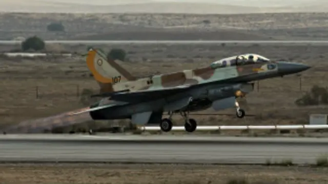 اسرائیلی طیاروں نے شمالی غزہ میں بیت الیہہ کے علاقے کو نشانہ بنایا تھا