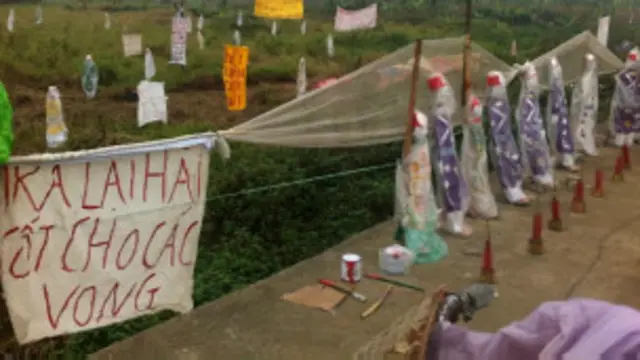 Biểu tình vì đất đai