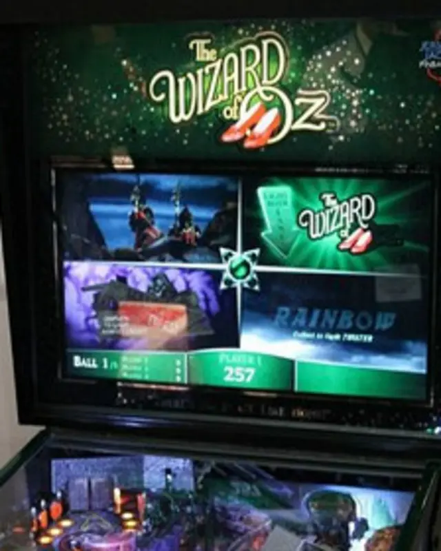 Máquina, Mago de Oz