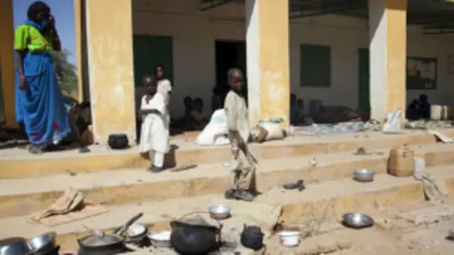 لاجئون في دارفور