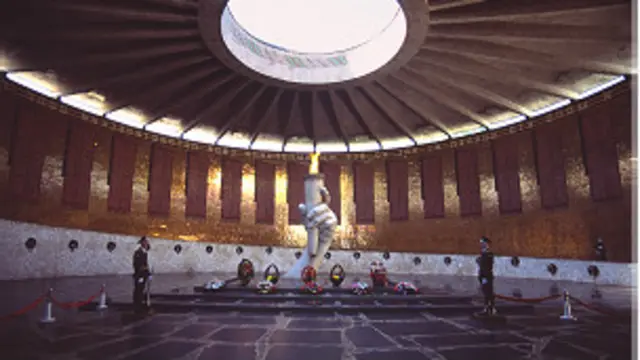 La sala de los héroes en el monte Mamayev Kurgan incluirá 17.000 nuevos nombres de víctimas.