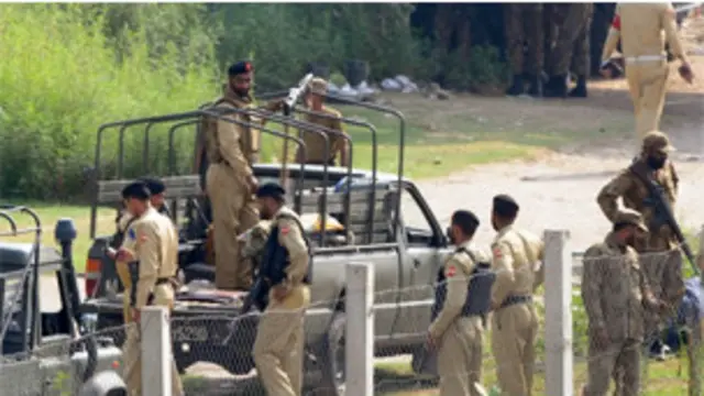 लकी मरवत, पाकिस्तान