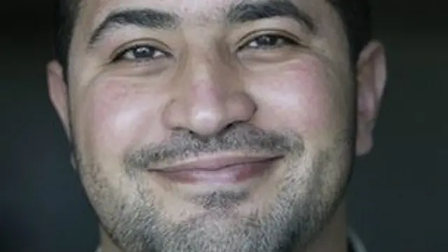 Ashraf Khalil, periodista