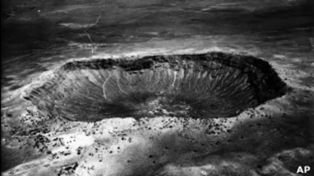 Метеоритный кратер в Аризоне