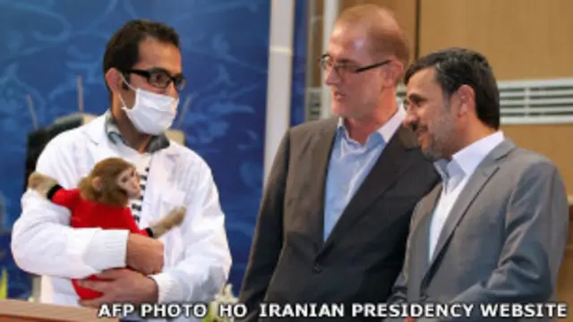 Ахмадинежад и обезьяна